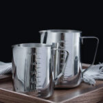 Black stainless steel milk frothing pitcher - Image 3